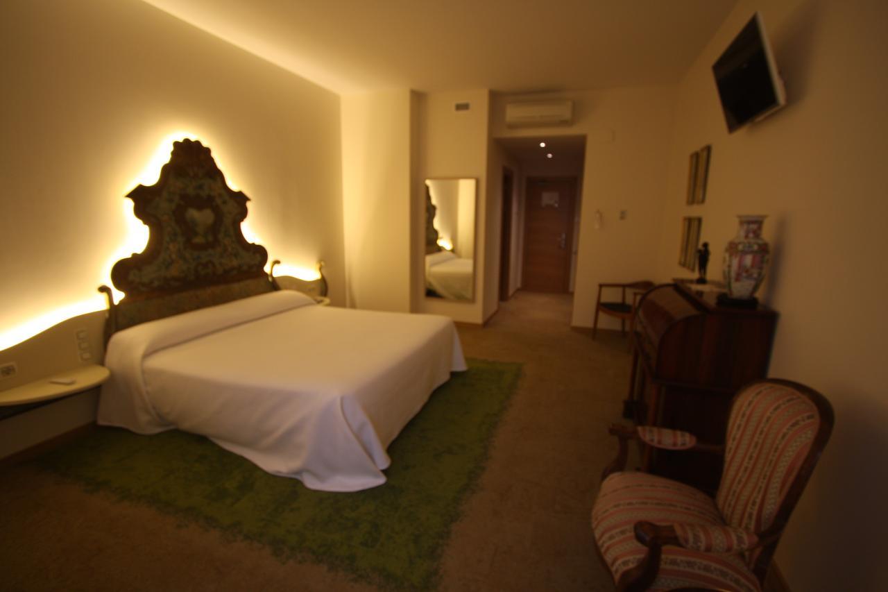 Hotel Cal Piteu Guisona Quarto foto